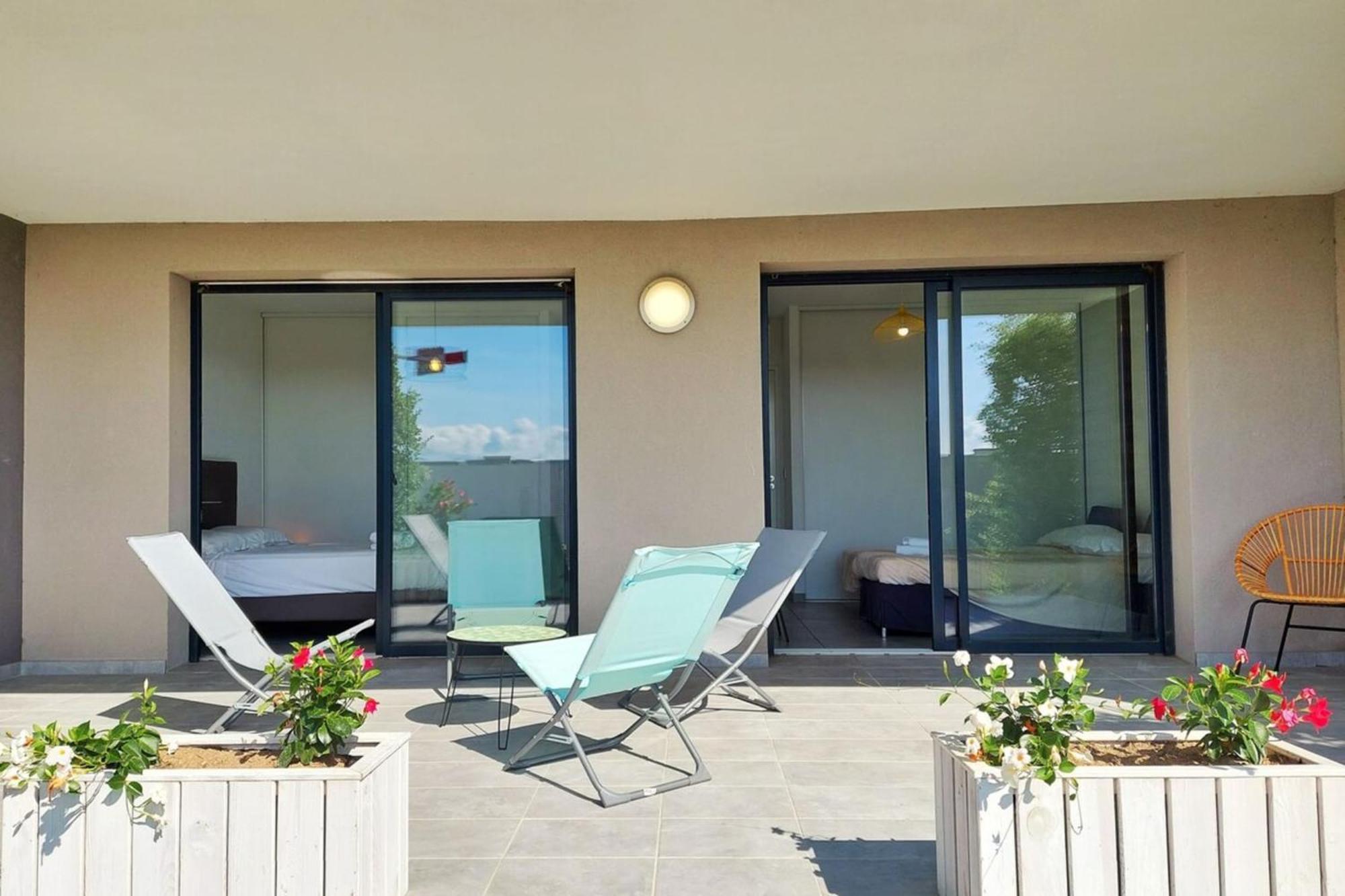 Kiara - Beach By Foot Terrace Isolella - By Tgb Pietrosella エクステリア 写真