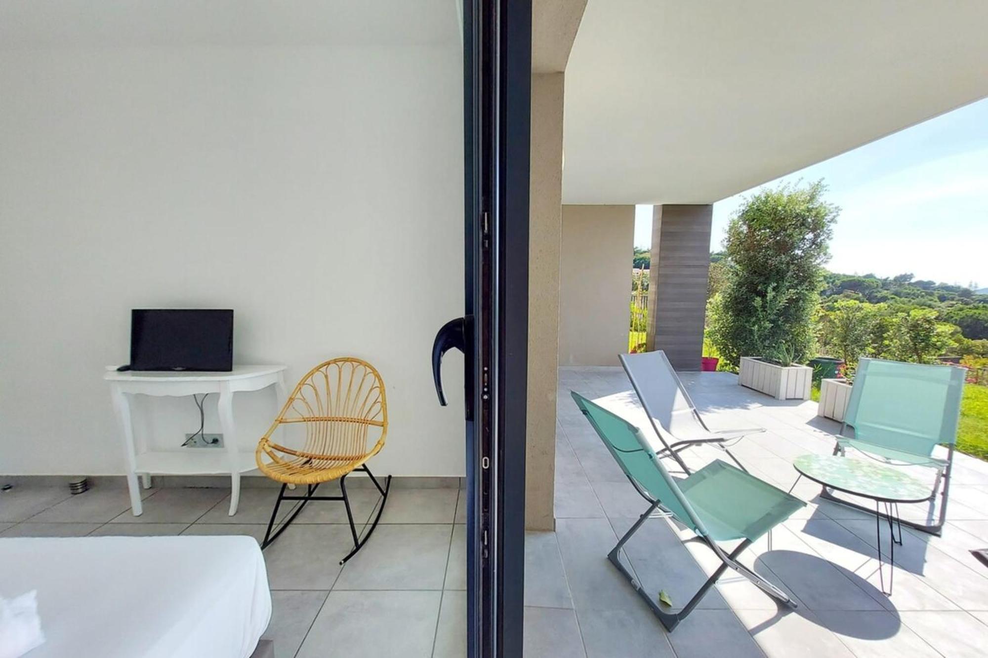 Kiara - Beach By Foot Terrace Isolella - By Tgb Pietrosella エクステリア 写真
