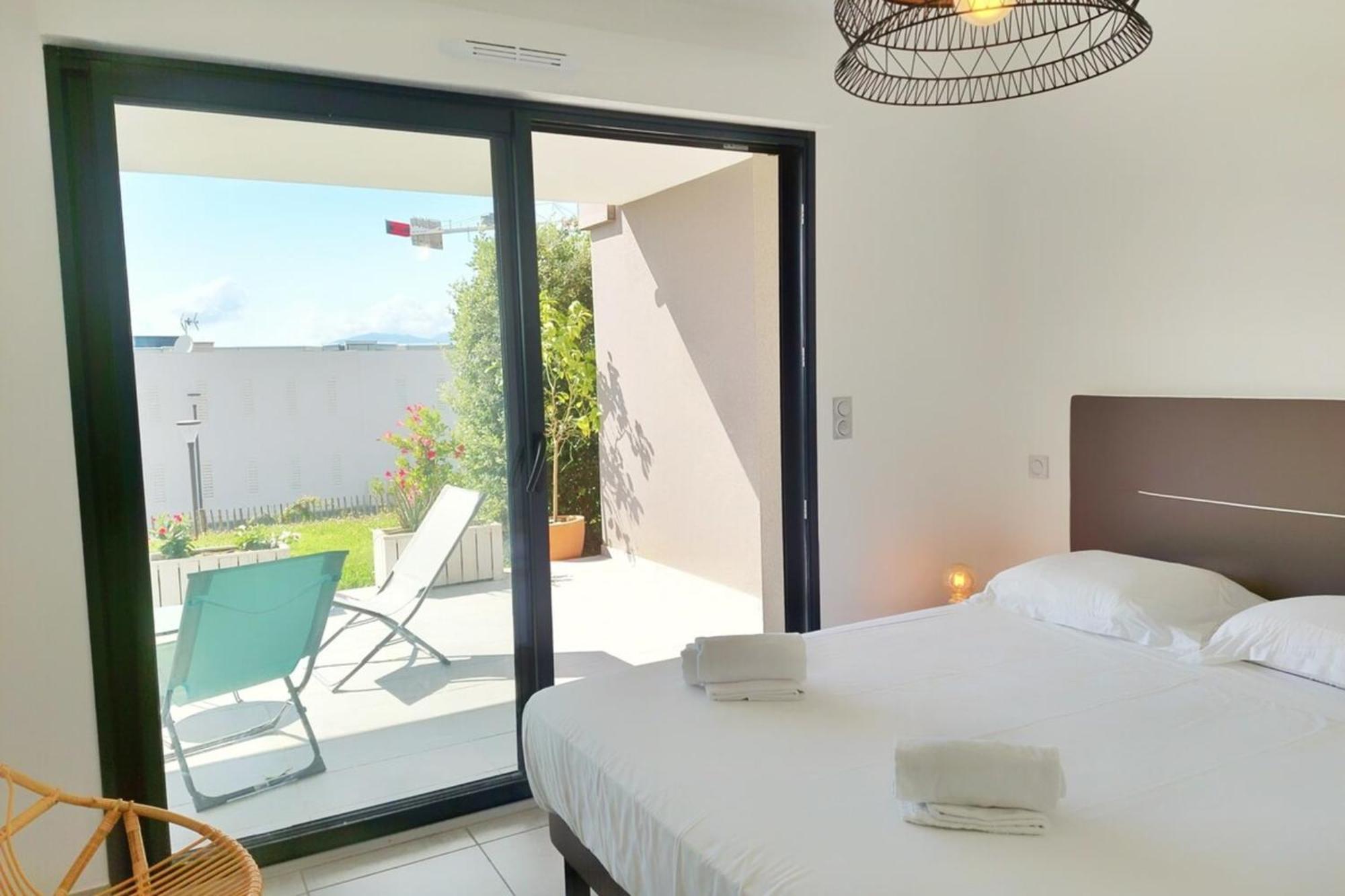 Kiara - Beach By Foot Terrace Isolella - By Tgb Pietrosella エクステリア 写真